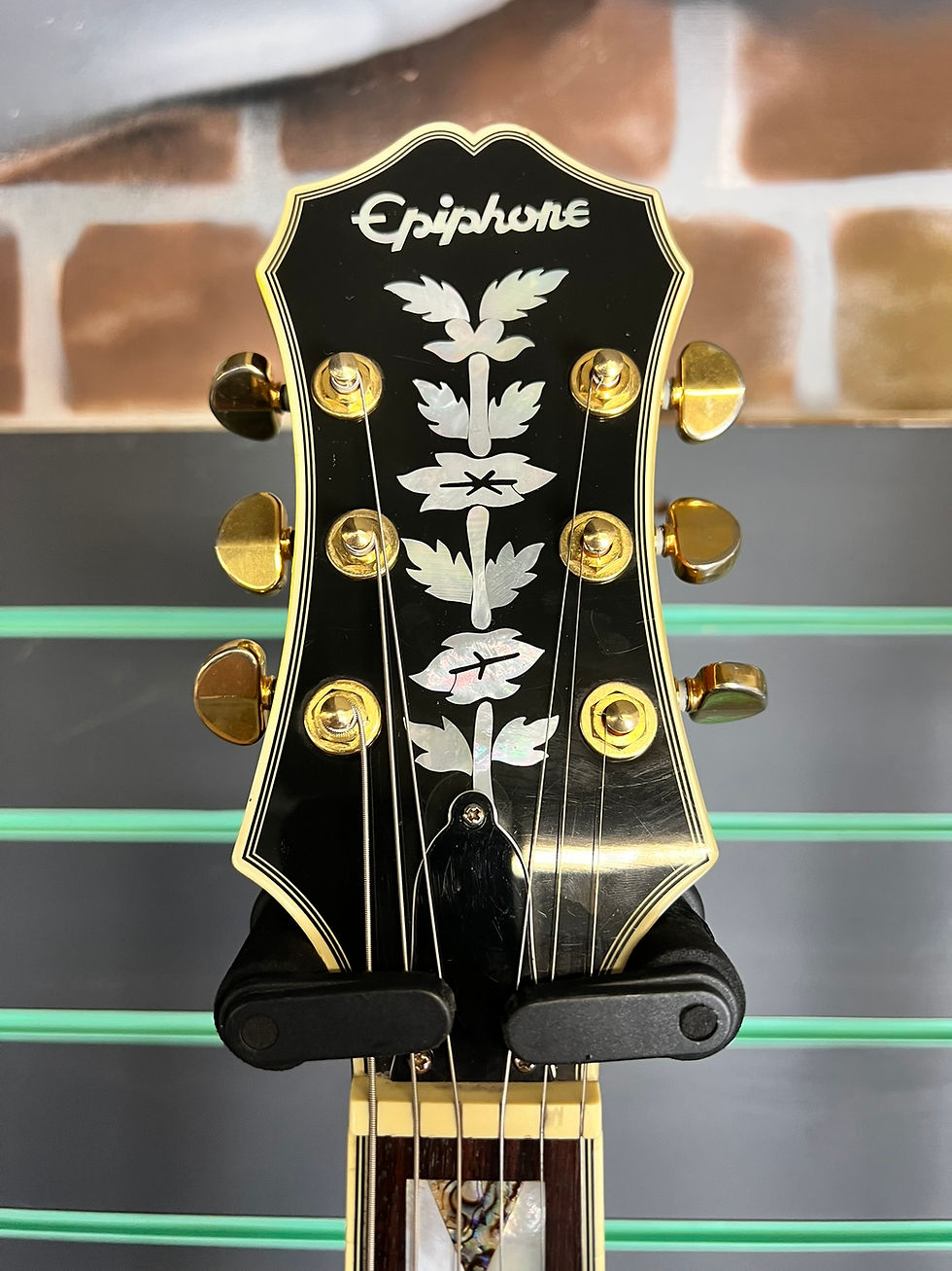 Thumbnail: Epiphone Sheraton II Vintage Sunburst 2004 Semi-Hollow Electric Guitar