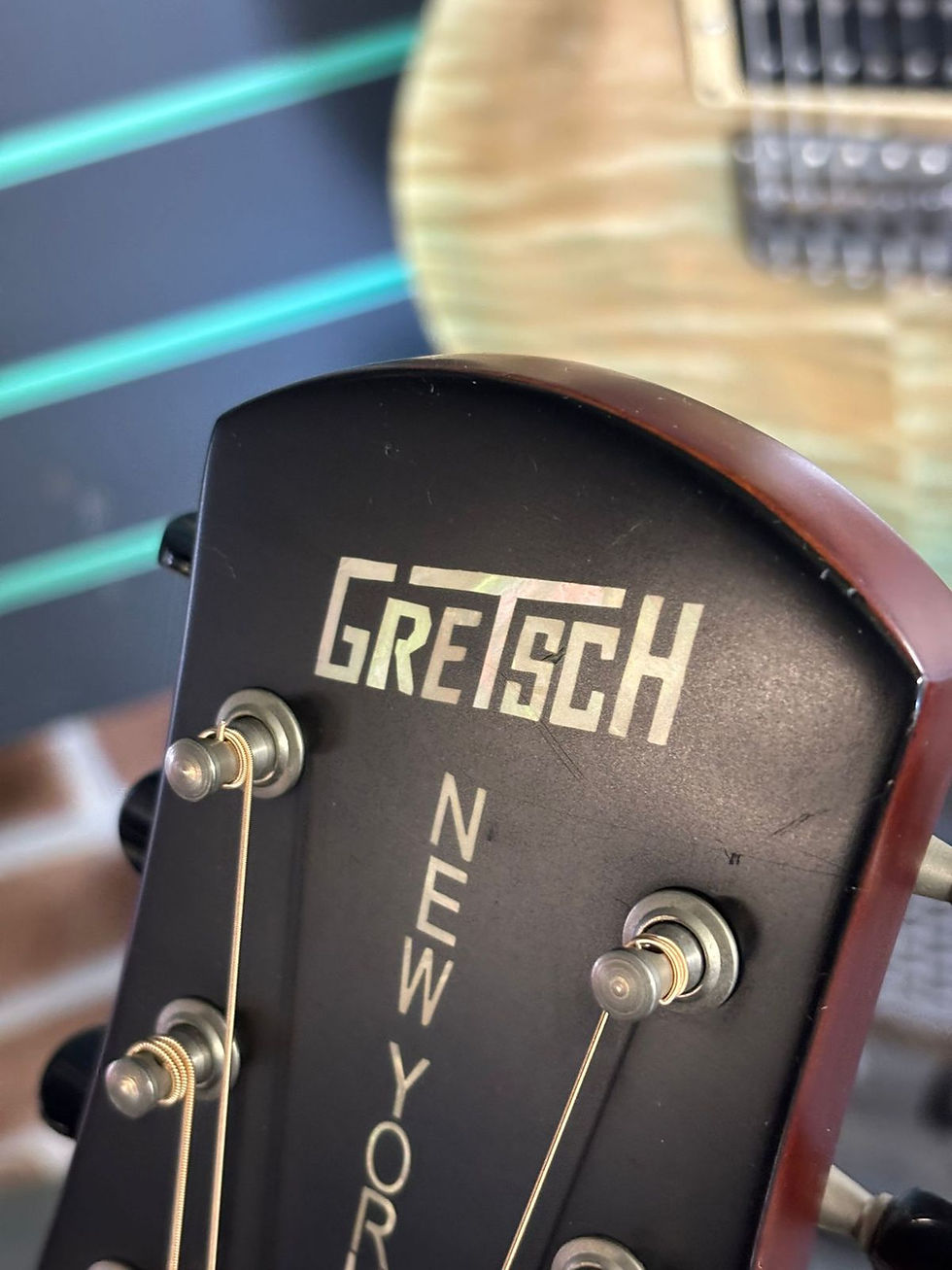 Thumbnail: Gretsch G9550 New Yorker Vintage Sunburst 2014 Acoustic Guitar