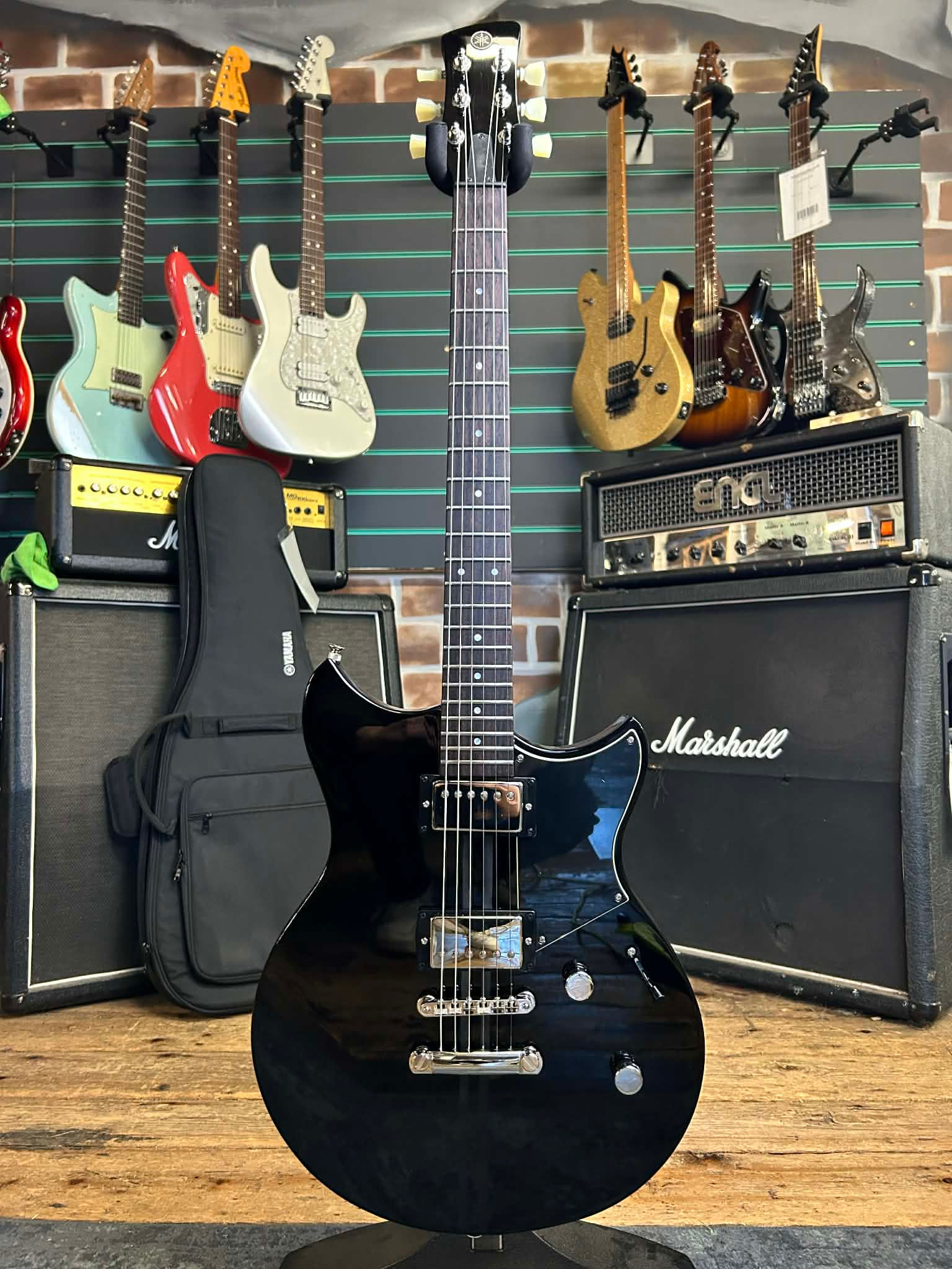 Yamaha Revstar Element RSE20 Black 2024 Electric Guitar
