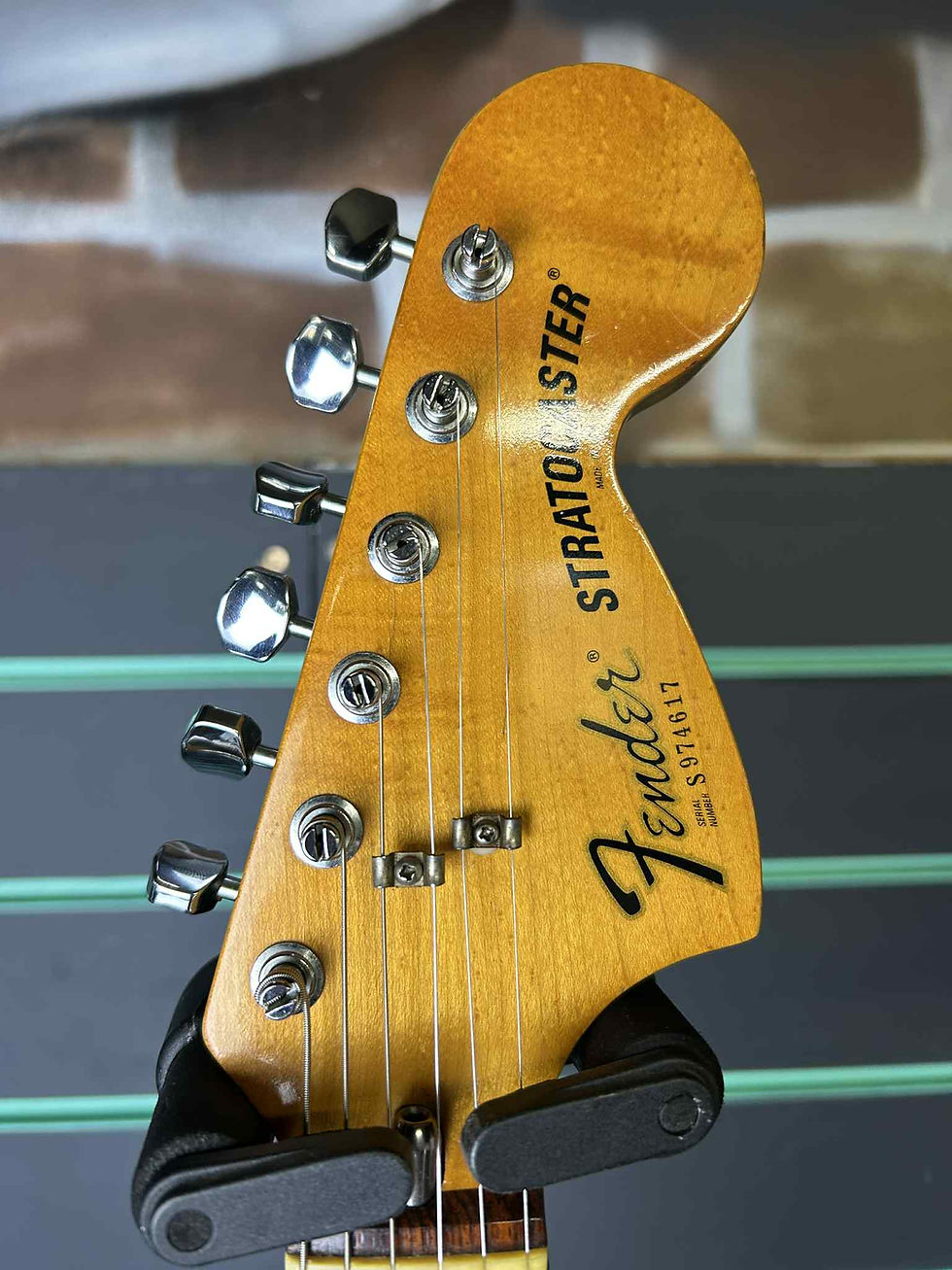 Thumbnail: Fender Stratocaster Natural Gloss 1979 CBS Era Vintage Electric Guitar
