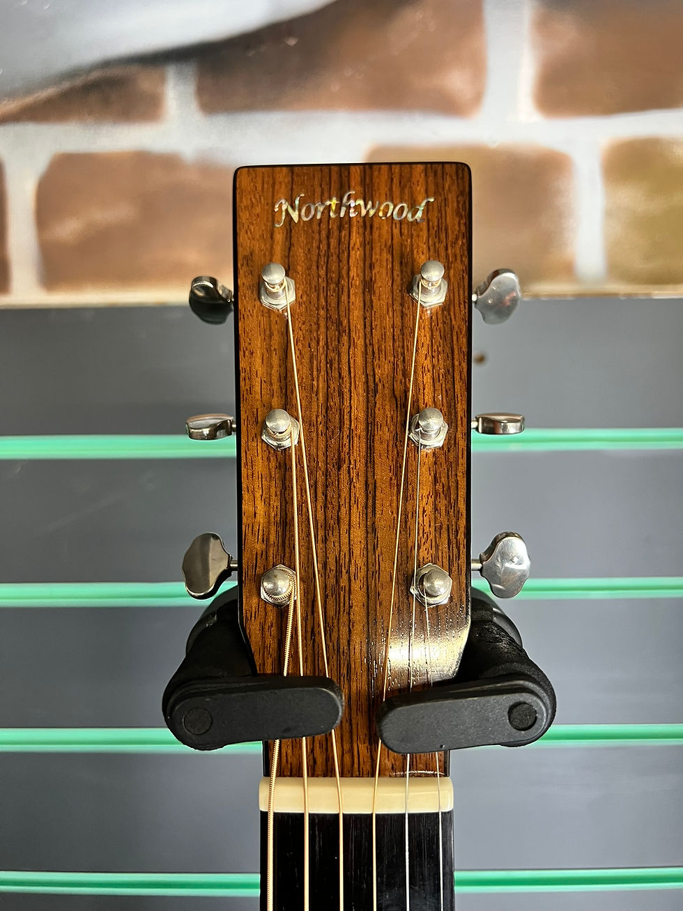 Thumbnail: Northwood Studio 00 Vintage Cherry Sunburst 2012 Acoustic Guitar