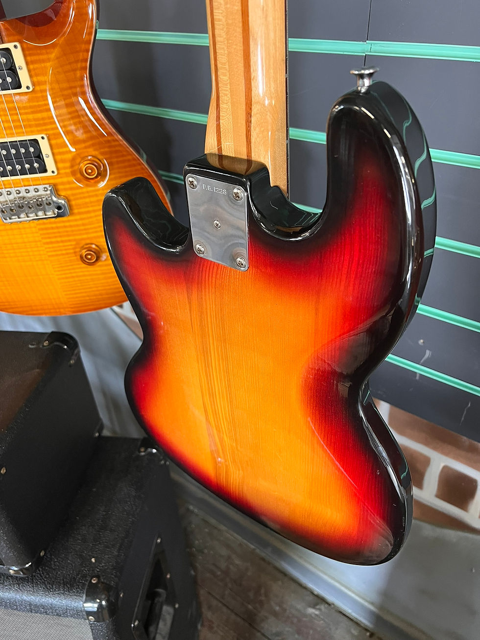 Thumbnail: Wal Pro Bass I 3-Tone Sunburst 1981 Electric Bass Guitar