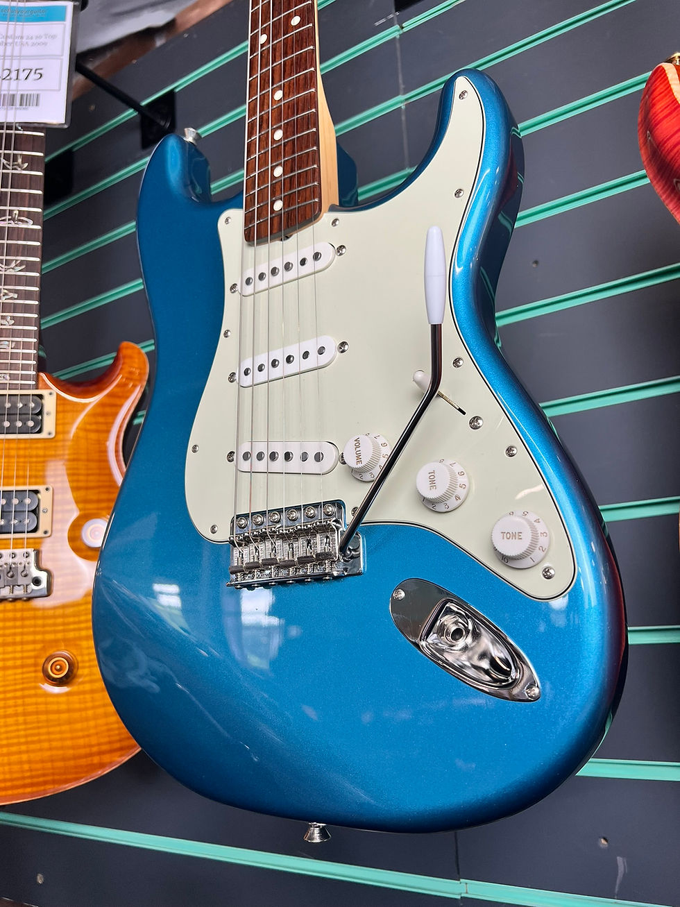 Thumbnail: Fender Made in Japan Traditional '60s Stratocaster 2020 Lake Placid Blue