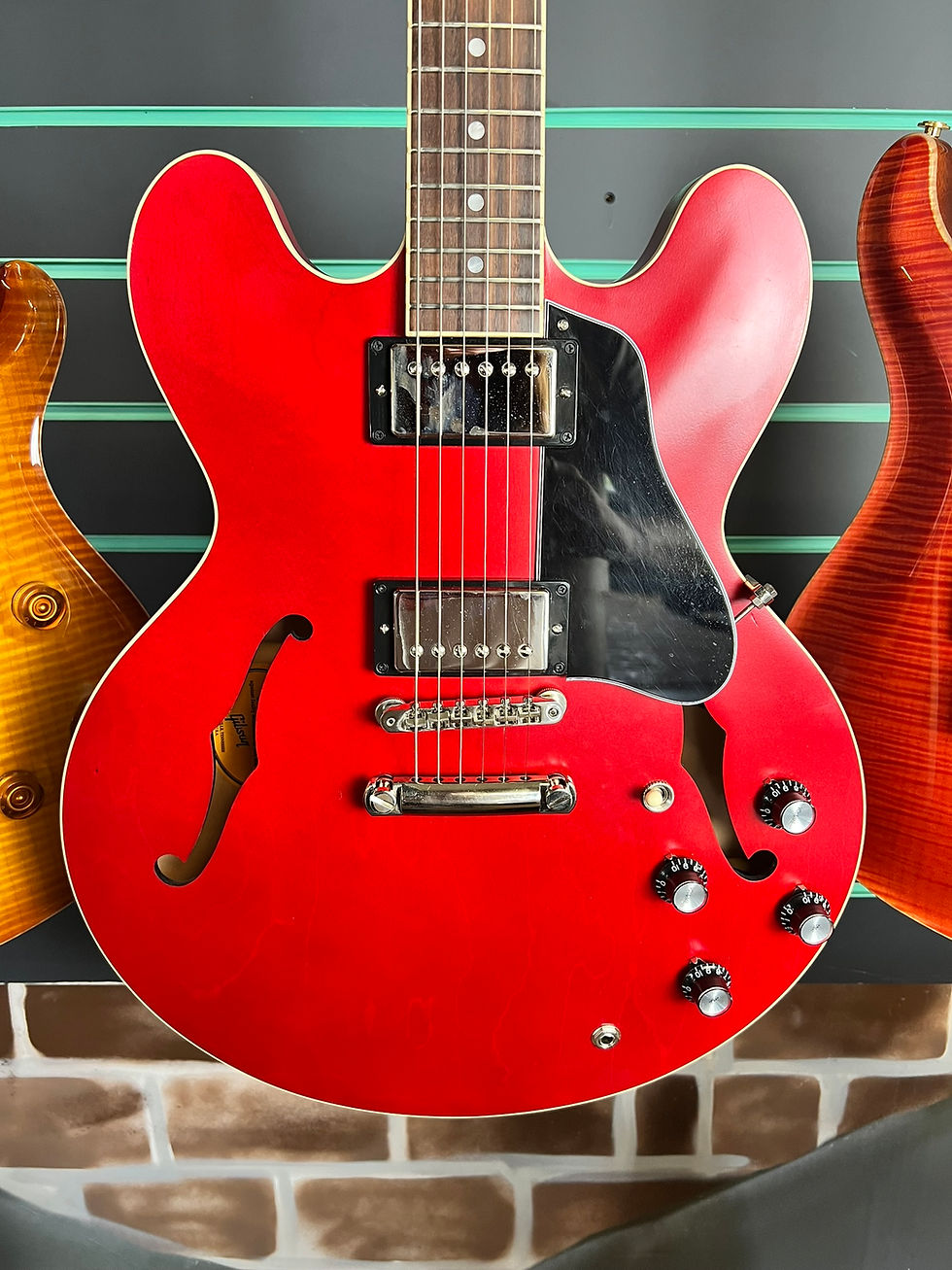 Thumbnail: Gibson ES-335 Satin Cherry 2022 Semi-Hollow Electric Guitar