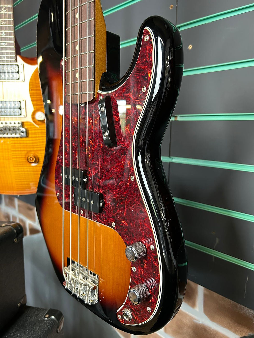 Thumbnail: Fender Vintera II '60s Precision Bass 3-Colour Sunburst 2023 Electric Bass