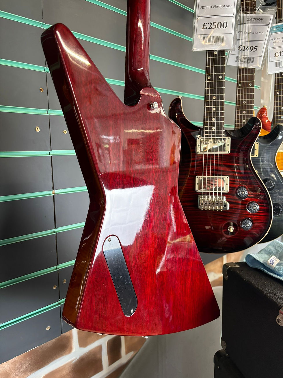 Thumbnail: Gibson Explorer ‘76 Reissue Cherry Red 2012 Electric Guitar