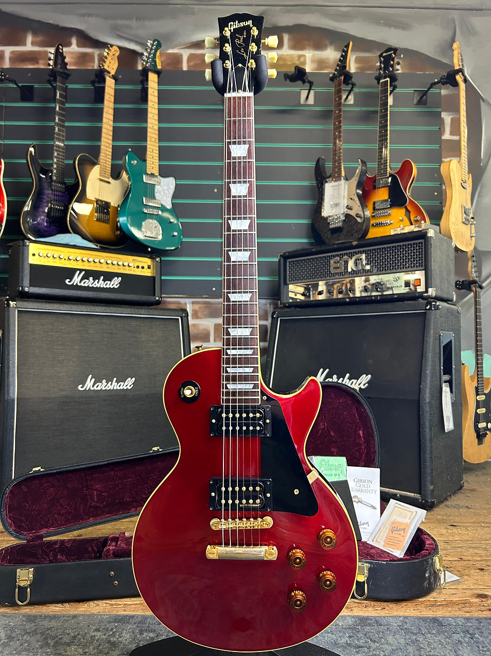 Thumbnail: Gibson Custom Shop Les Paul Standard Candy Apple Red 2008 Electric Guitar