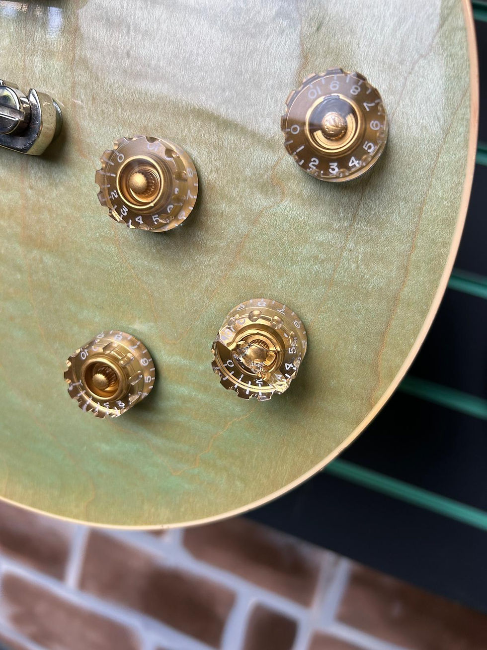 Thumbnail: Gibson Les Paul '100' Classic Seafoam Green 2015 Modified Electric Guitar