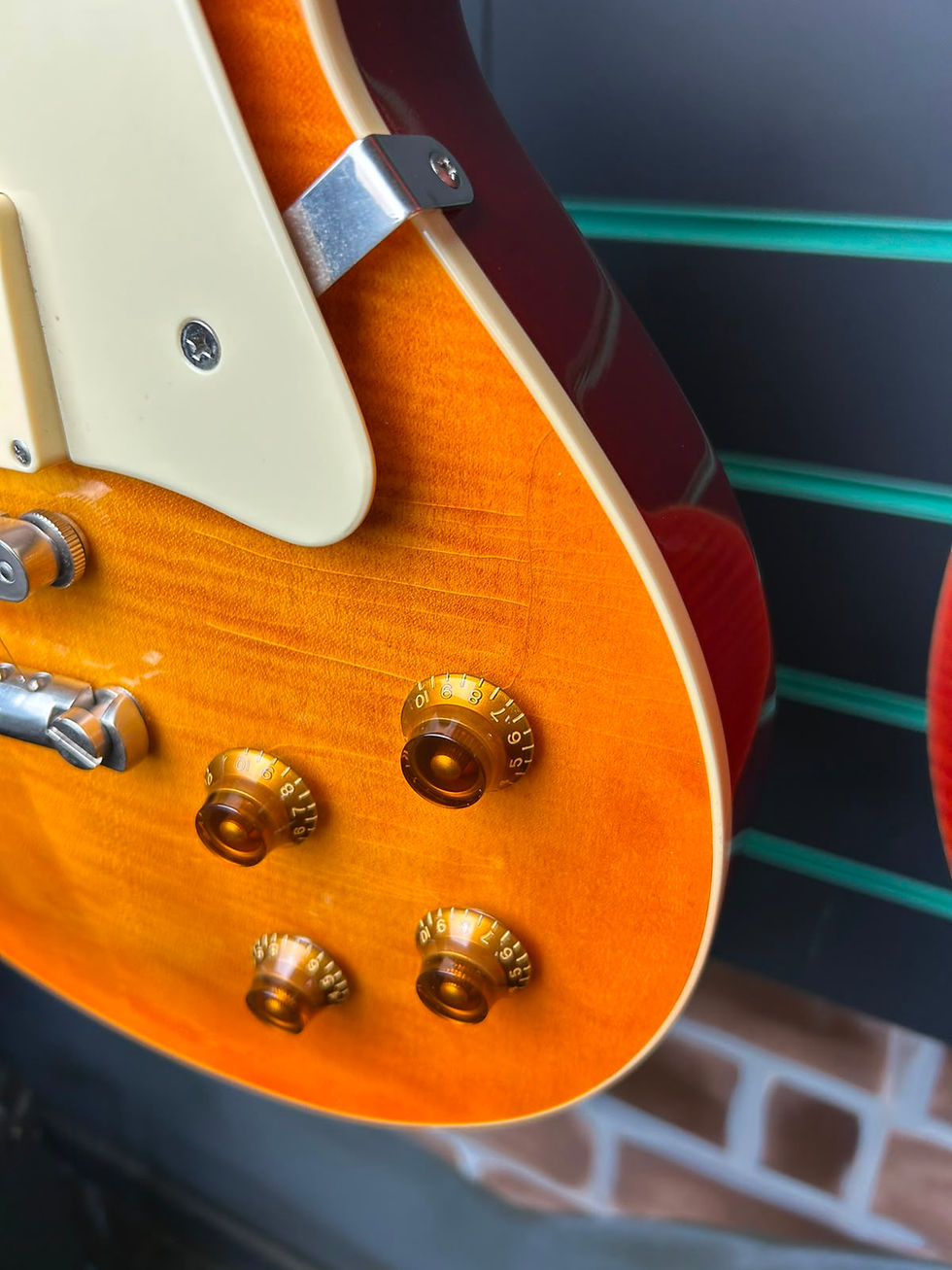 Thumbnail: Maybach Lester Earl Grey 60 Aged 2021 Electric Guitar