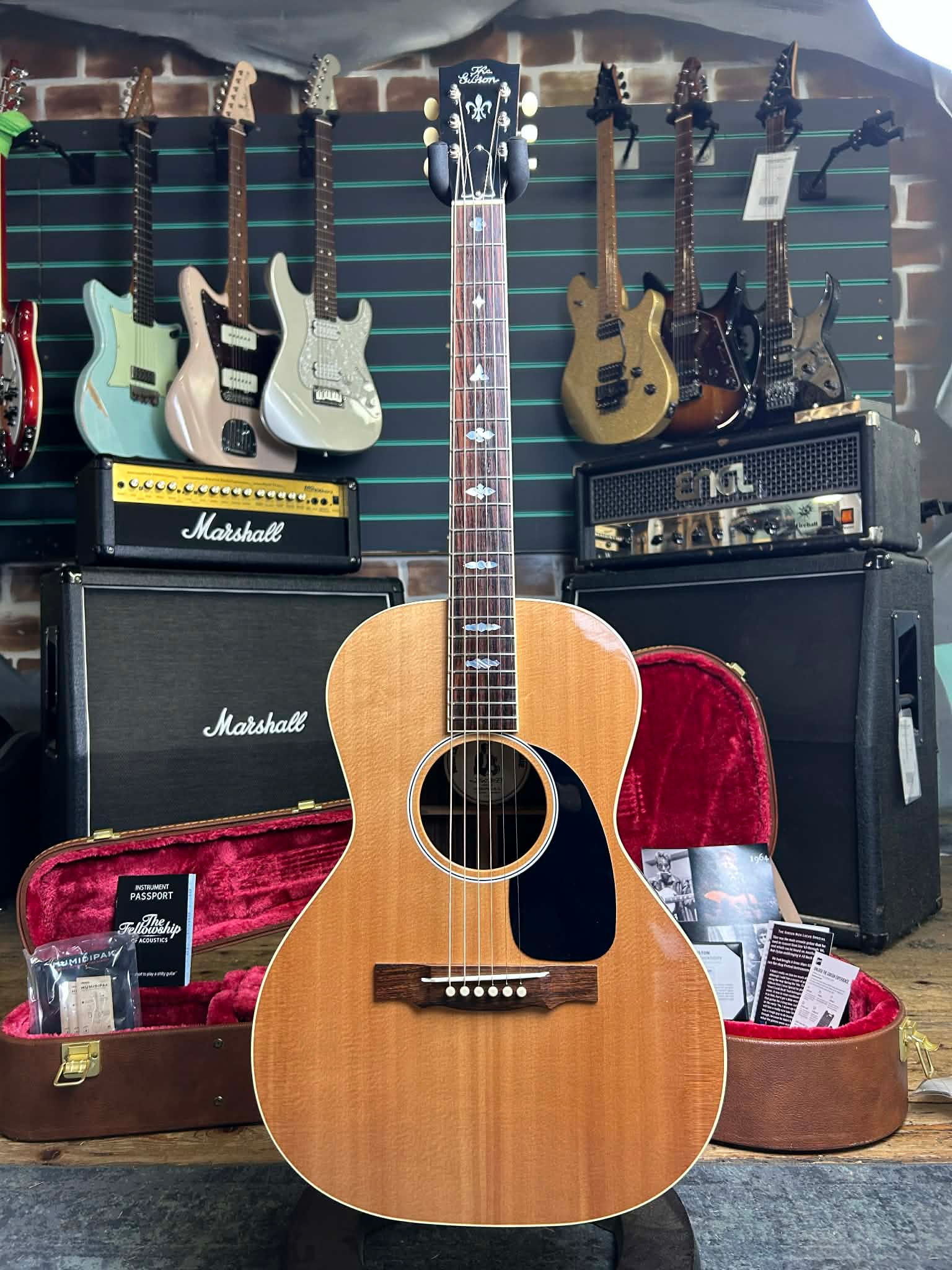 Gibson Made 2 Measure Nick Lucas 13-Fret Bob Dylan Spec Antique Natural 2023