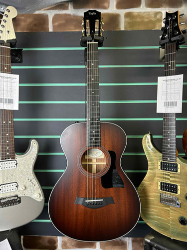 Taylor 322e 12-Fret Shaded Edgeburst 2017 Electro-Acoustic Guitar