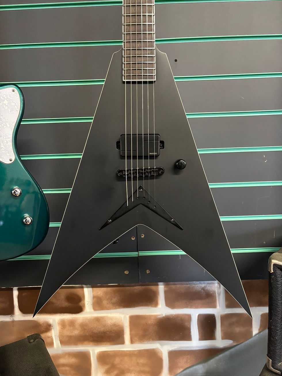 Thumbnail: Dean Vengeance Select Fluence Black Satin 2021 Electric Guitar