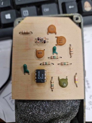 MXR distortion+ 1979年製 MXR Distortion + - Wikipedia