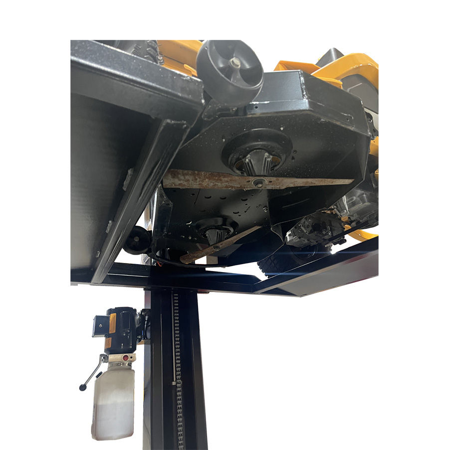 Thumbnail: Single Post Platform Storage Lift – Space-Saving Design