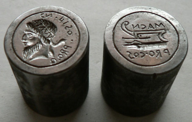 CALPURNIA 30 - POMPEIA 8