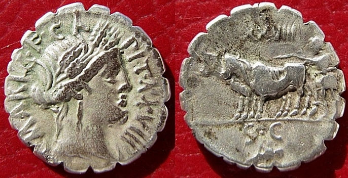 MARIA 8