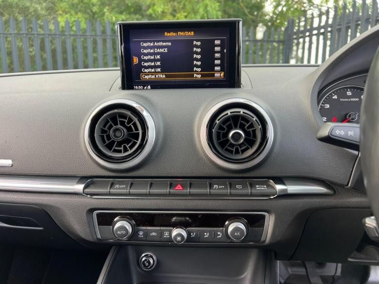 Thumbnail: 2018 Audi A3 1.0 TFSI 30 Sport Sportback Euro 6 (s/s) 5dr HATCHBACK Petrol