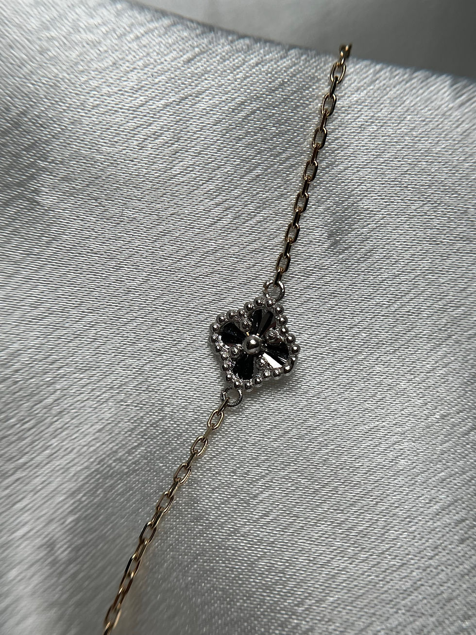 Thumbnail: 14k Fancy Tri-Colored Bracelet