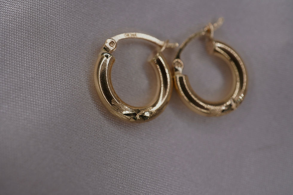 Thumbnail: 14K Yellow Gold Textured Hoop Earrings with Diamond-Cut Accents