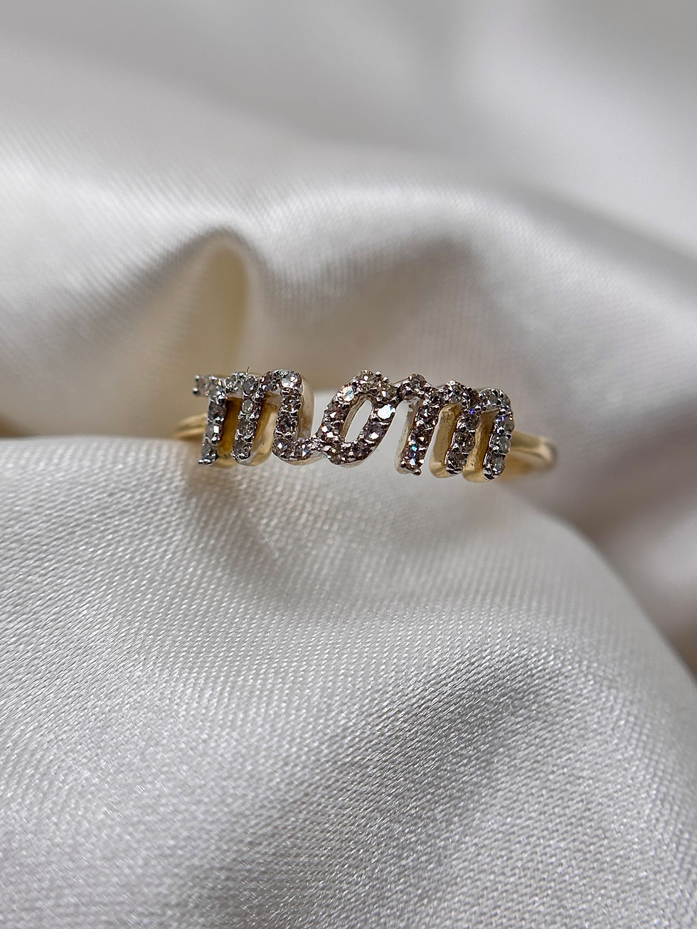 Thumbnail: 10k Diamond “mom” Ring