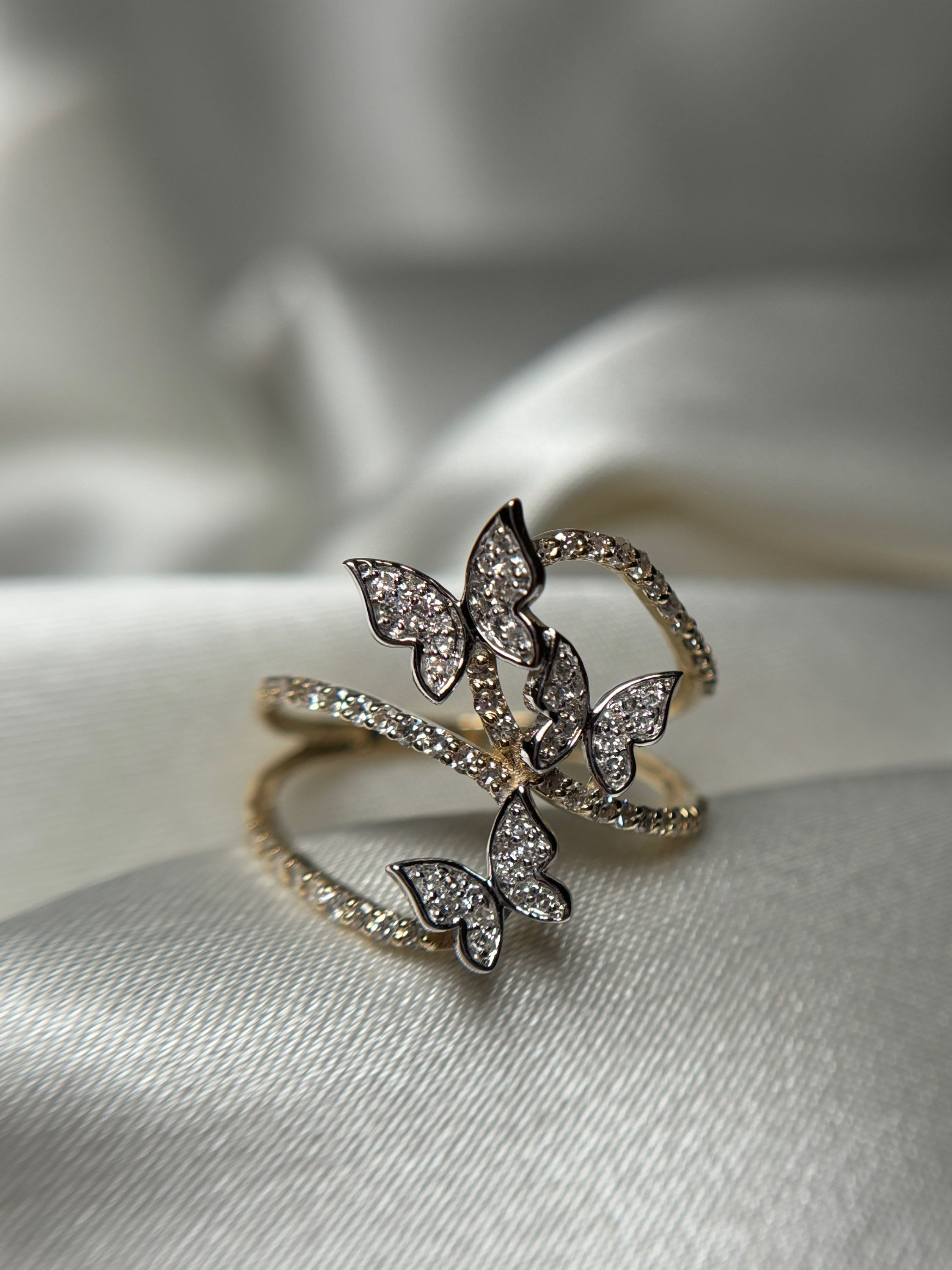 10k diamond butterfly ring