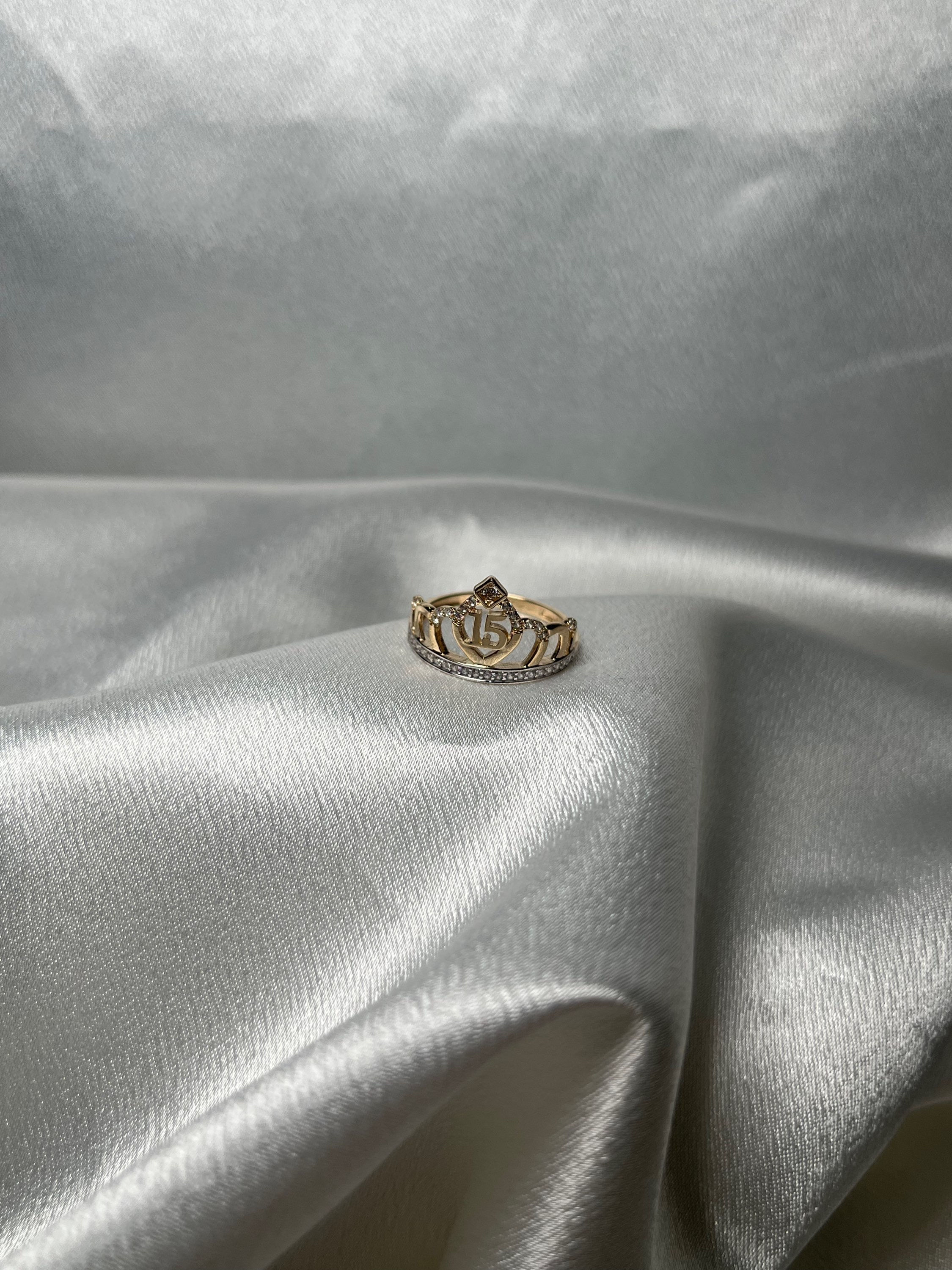 14k Cute Quinceñera Ring 