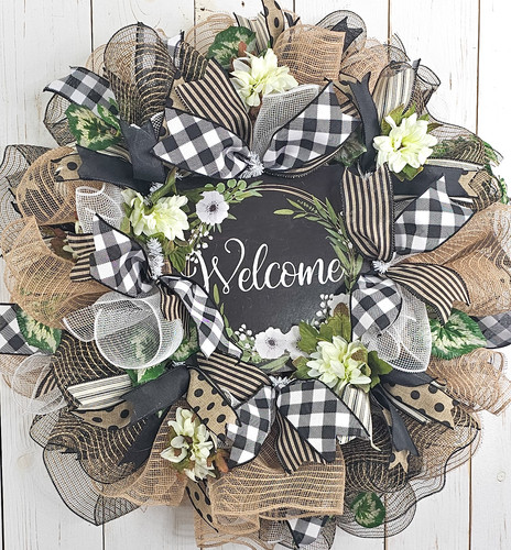 Welcome Wreath | Front Door Designs