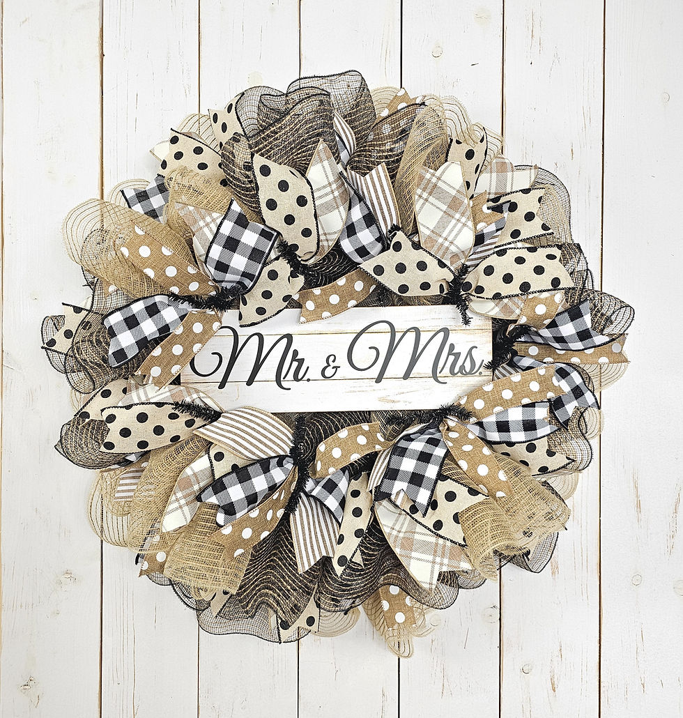 Thumbnail: Mr & Mrs Just Married Wreath