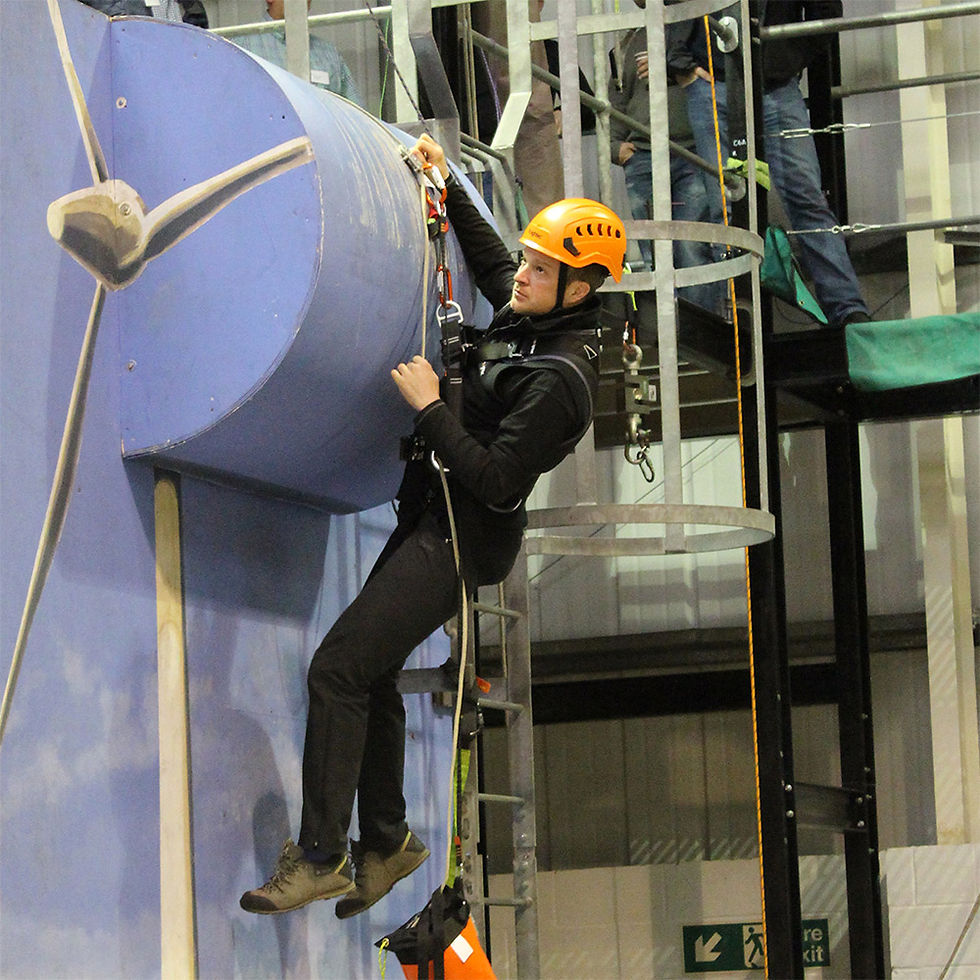 GWO-Working-at-heights-wtg-London-training-1000x1000