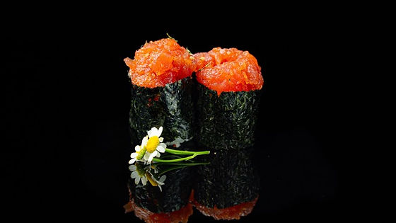 Gunkan mit Spicy-Thunfisch辣金枪鱼GK