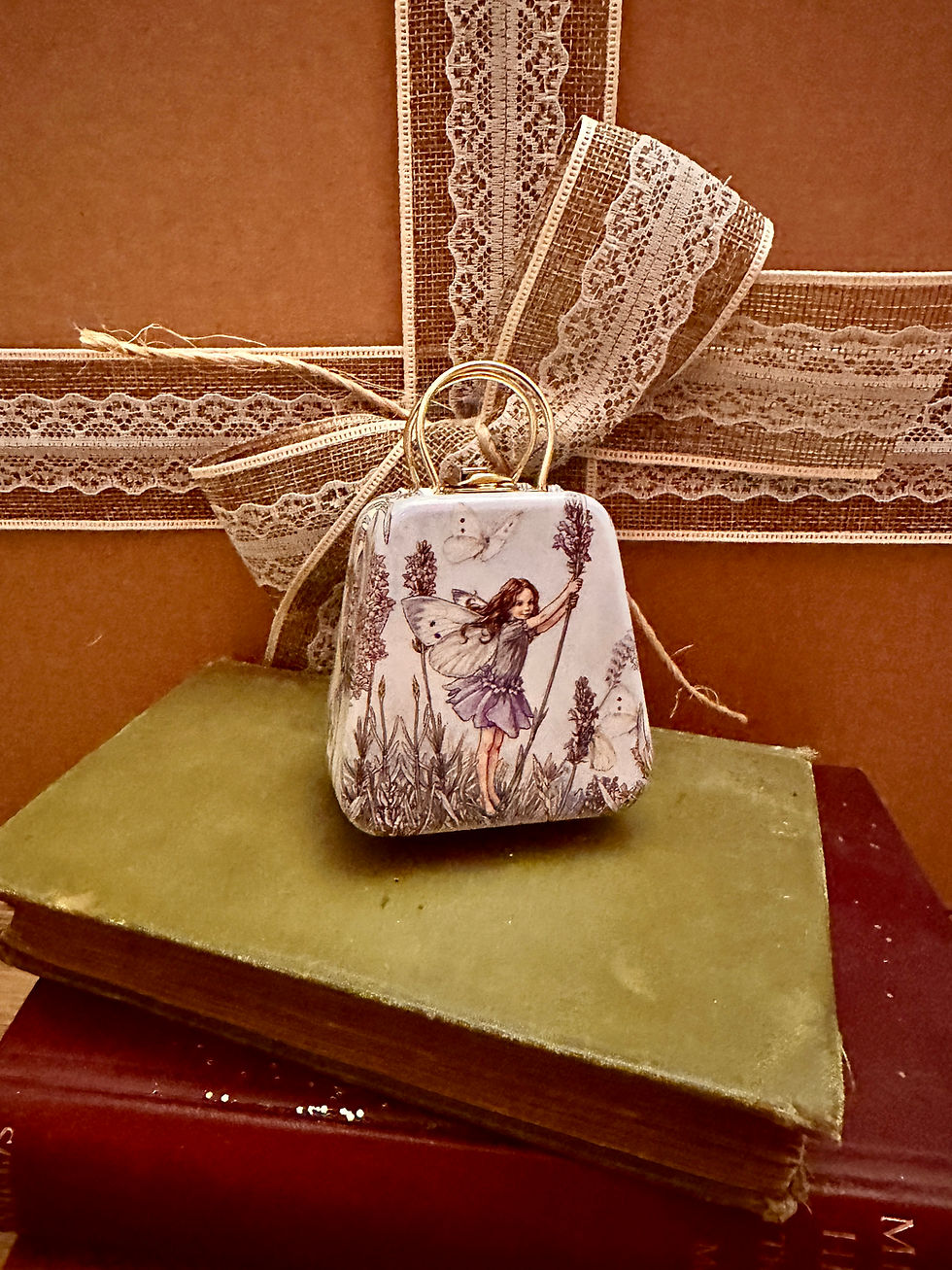 Thumbnail: Small Flower Fairies tin purse, gold handles