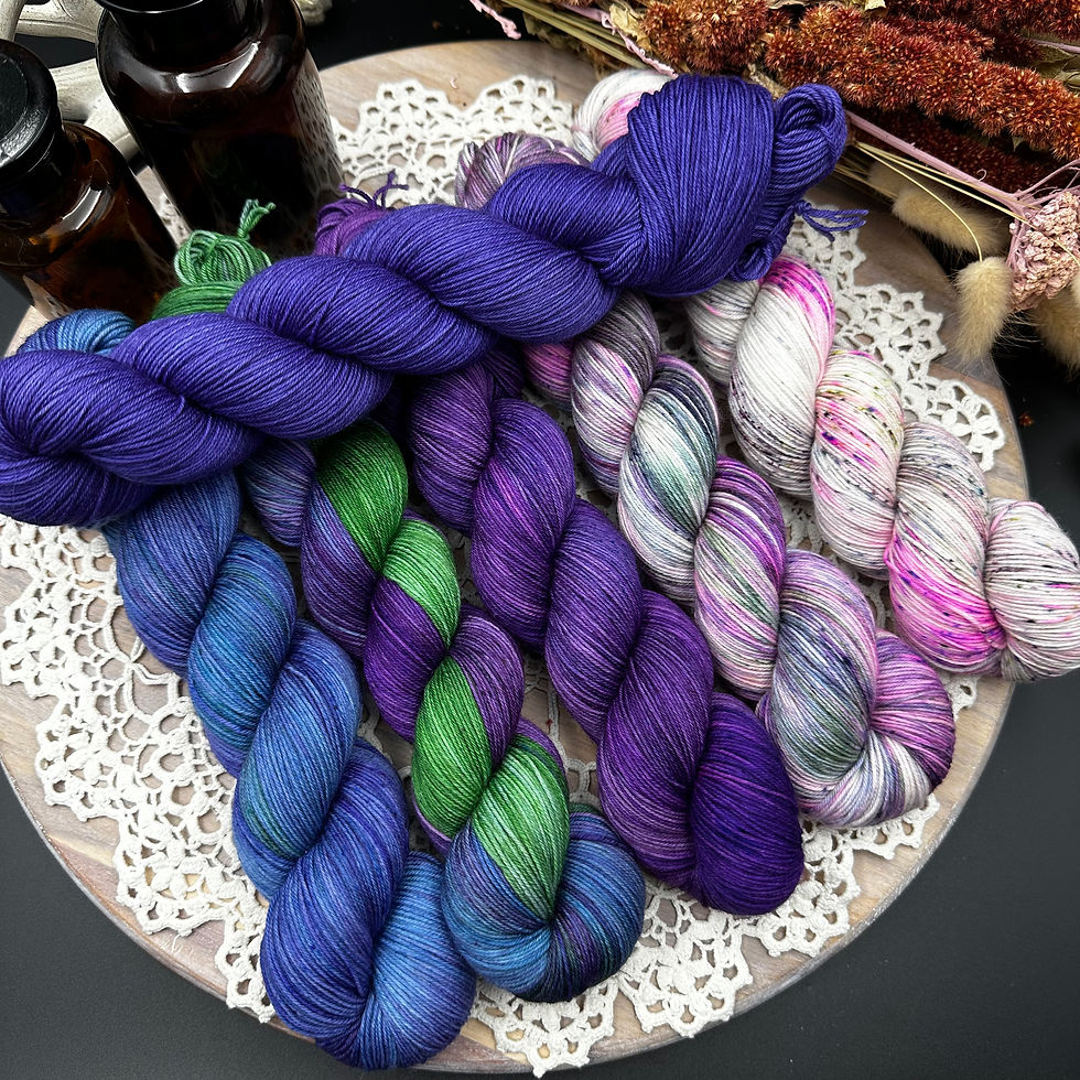 Miniatyrbilde: Additional Semi Solid Skeins  - Monthly ECHO Club
