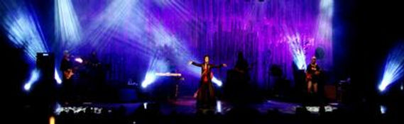 Som e imagem num concerto.