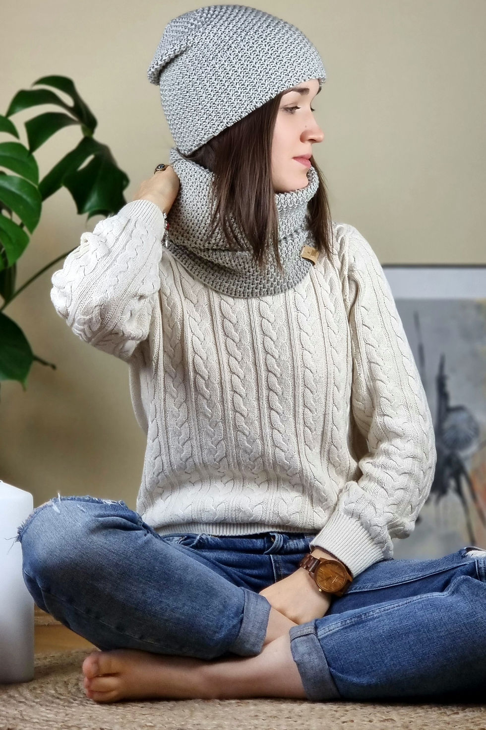 Thumbnail: Knitted Twist Snood - Light Gray
