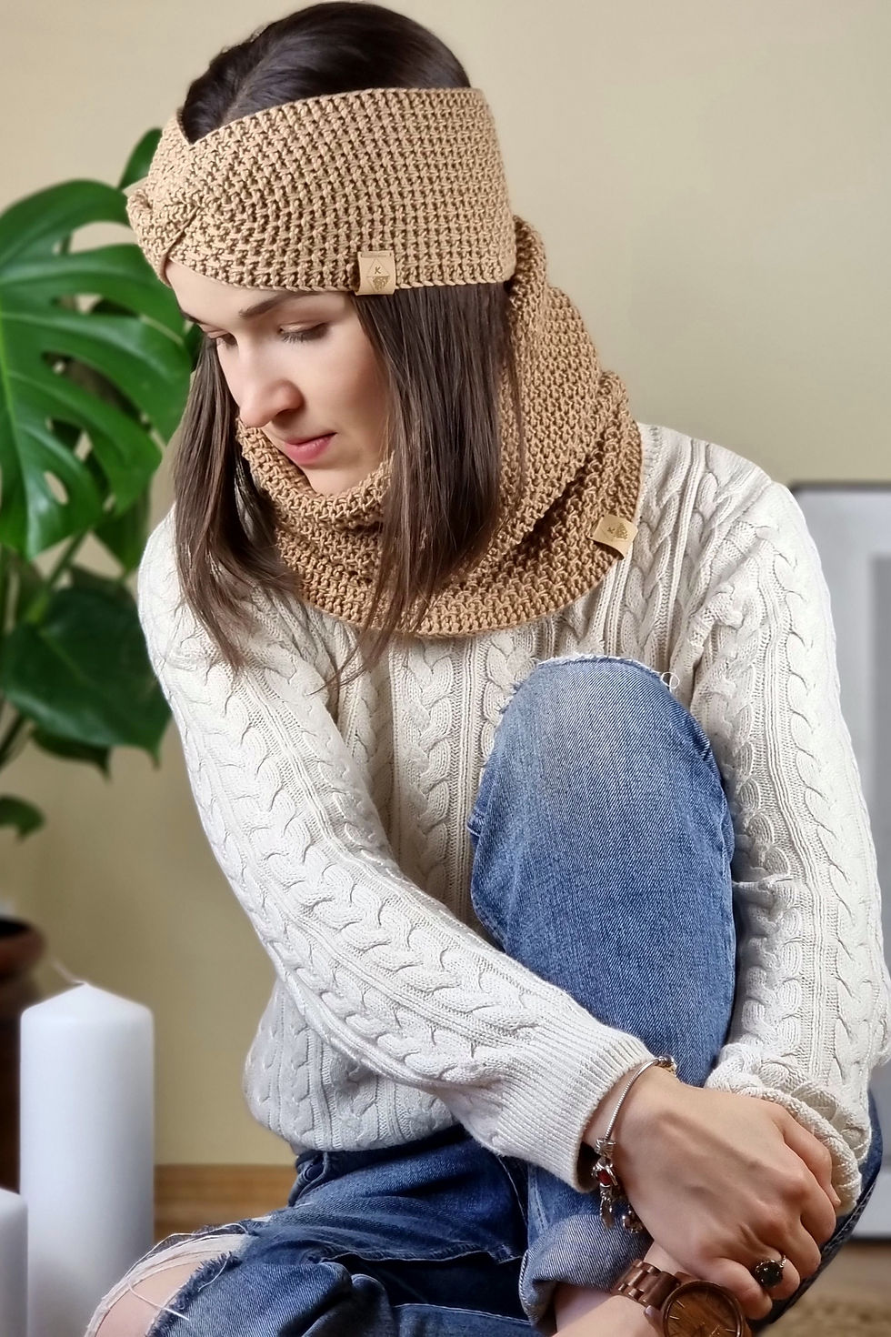 Thumbnail: Knitted Twist Headband - Sand