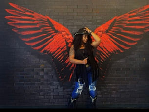 Power feels Different when it's in your hands(@La Shia Tooley)