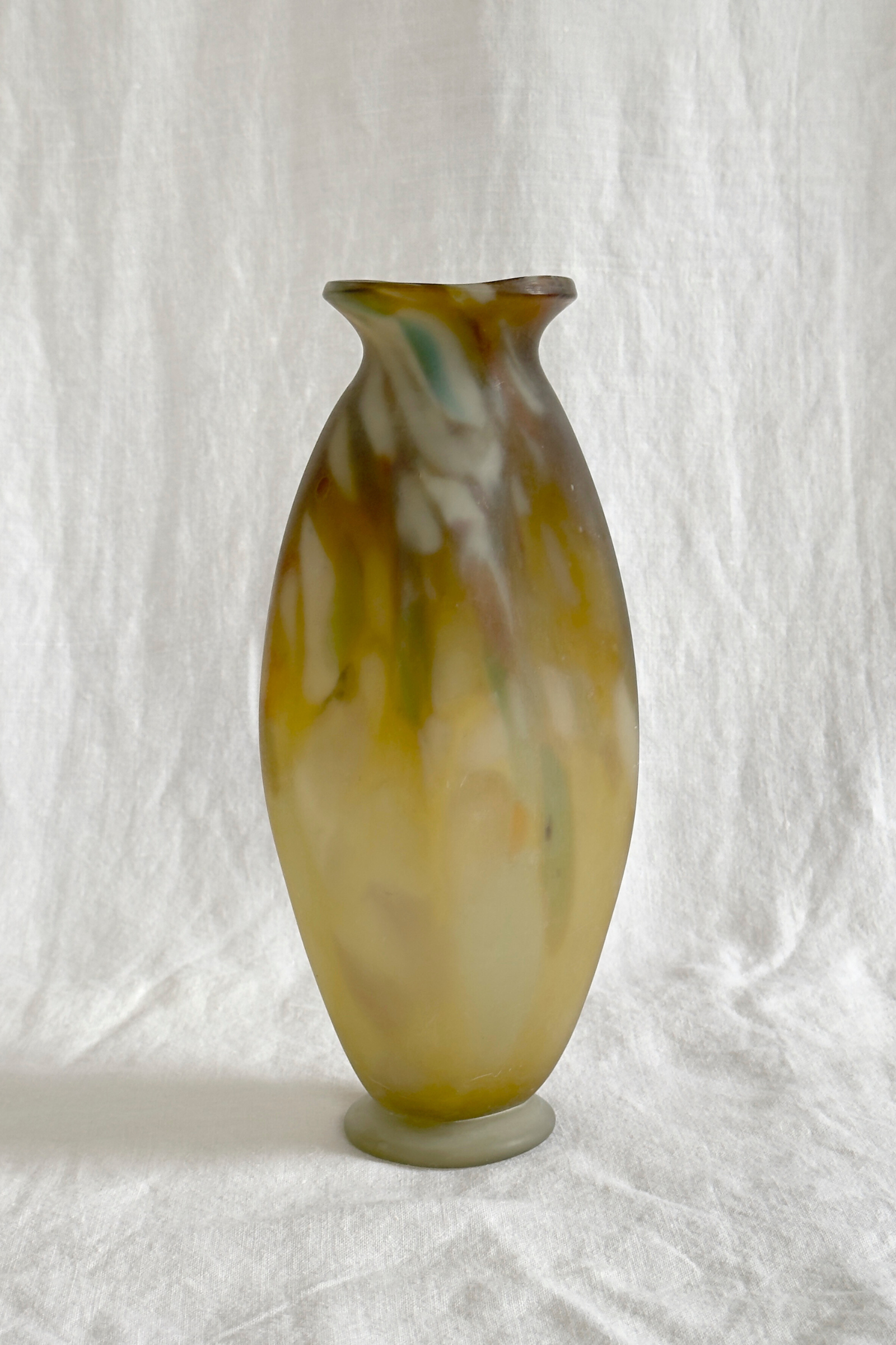 BALLOON VASE