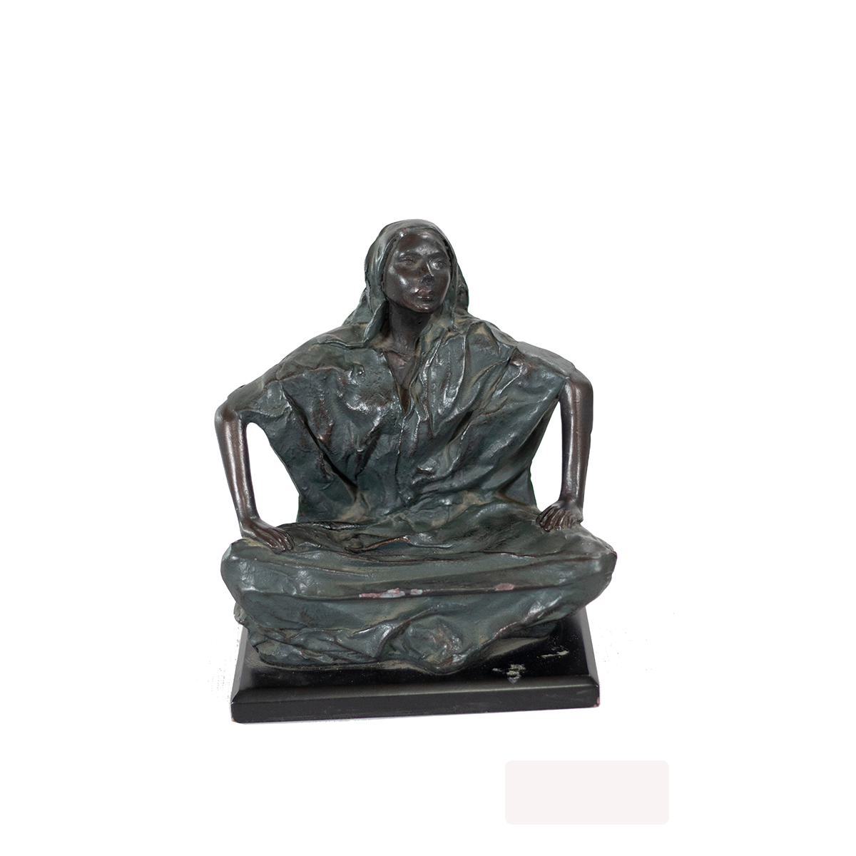 INDIA OSCURA SENTADA 28X25