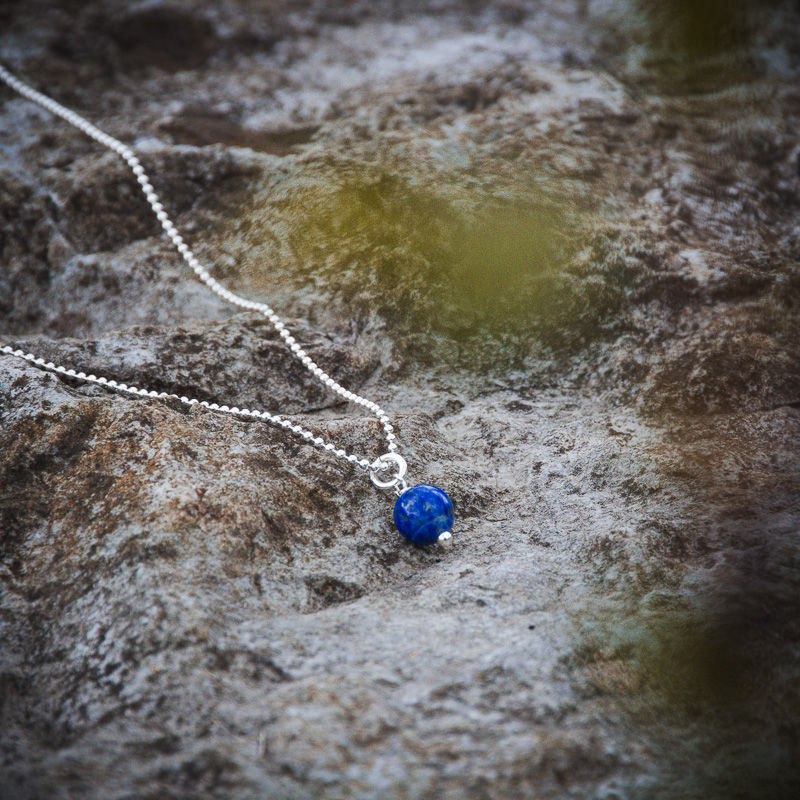 Miniaturbild: Lapis-Anhänger an Silberkette