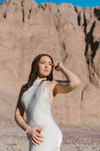 cute picture of the soon to be bride at her dream photoshoot