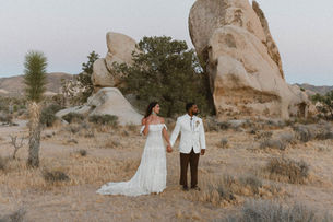 romantic portraits in joshua tree national park
