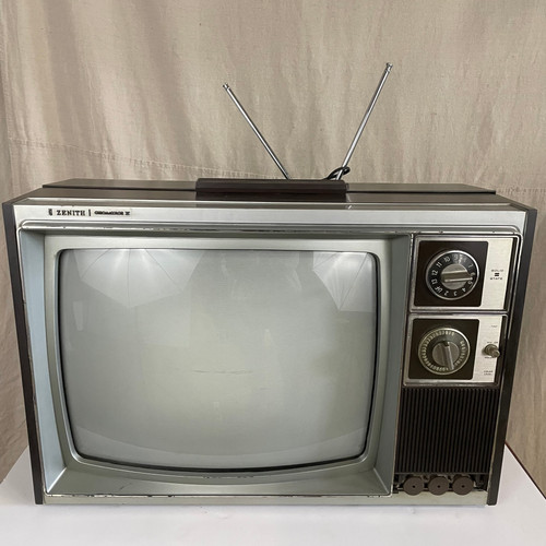 Zenith Chromacolor II Solid State Television zapprops