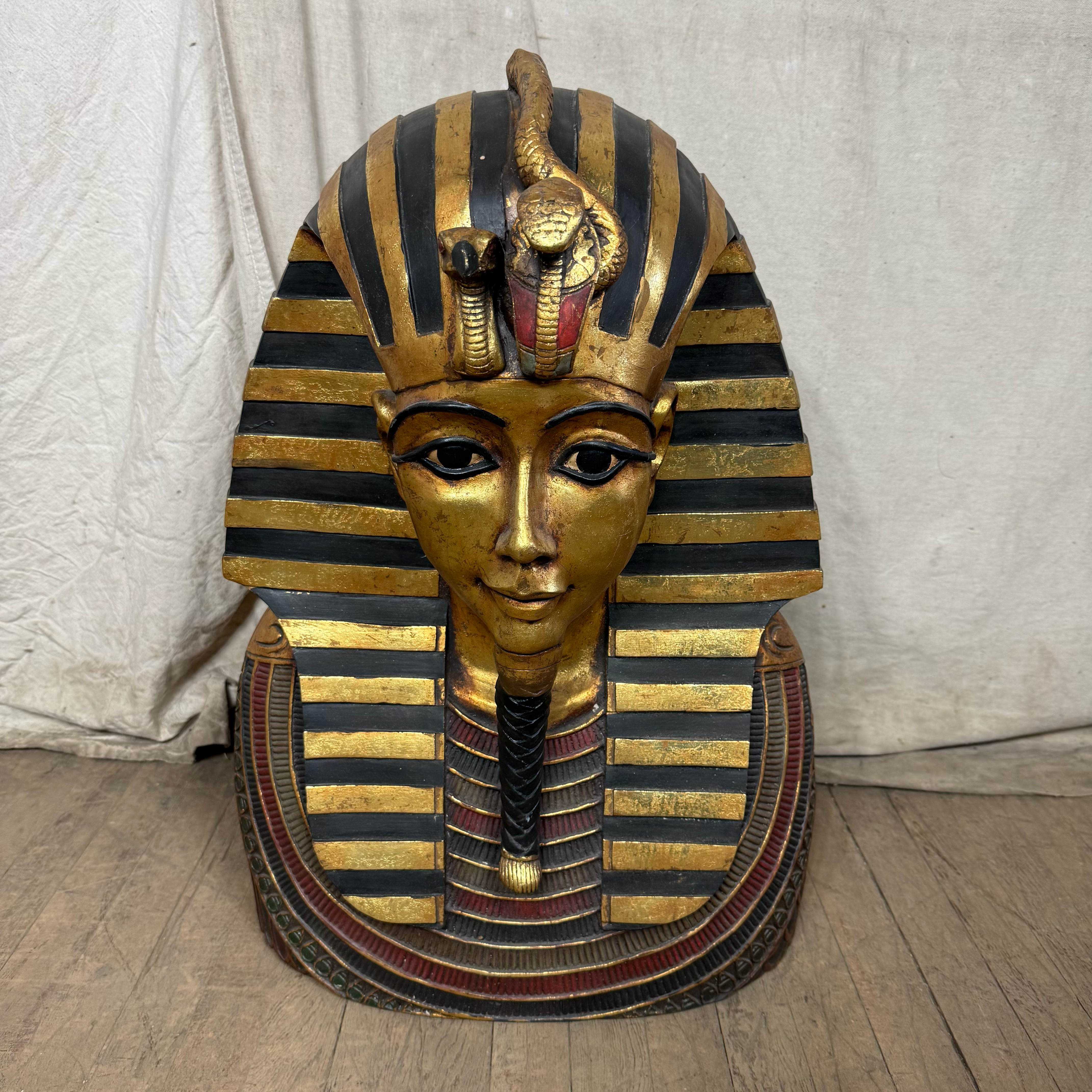 Pharaoh/King Tut Bust Wall Hanging