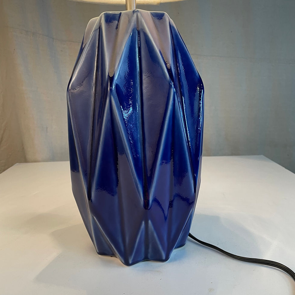 Thumbnail: Blue Geometric Lamp