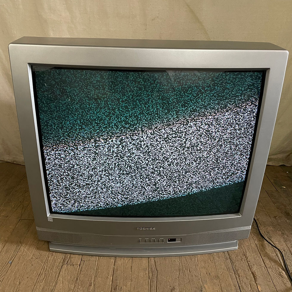 XL Toshiba Grey CRT TV | zapprops