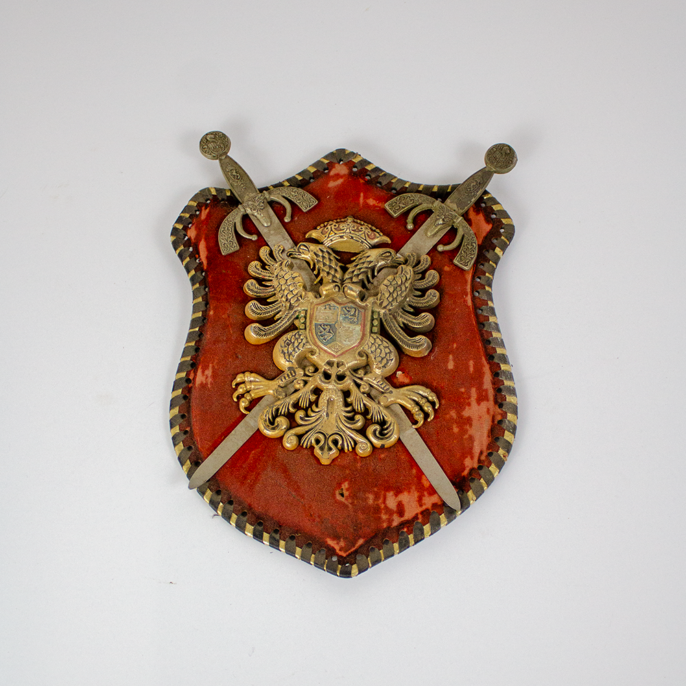 Small Medieval Crest