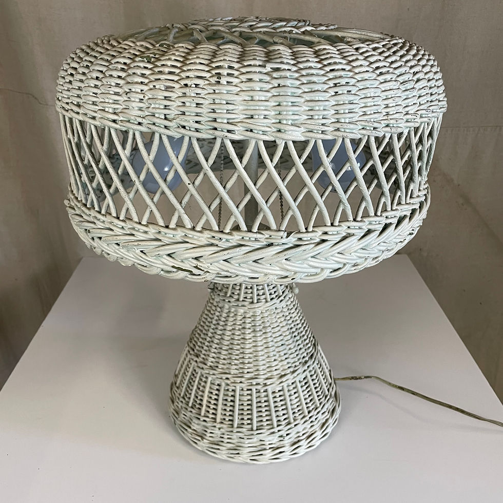 Thumbnail: White Wicker Lamp