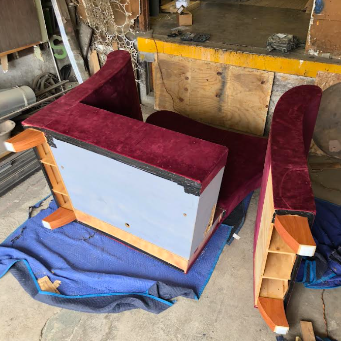 Thumbnail: Giant 7'+ Chair
