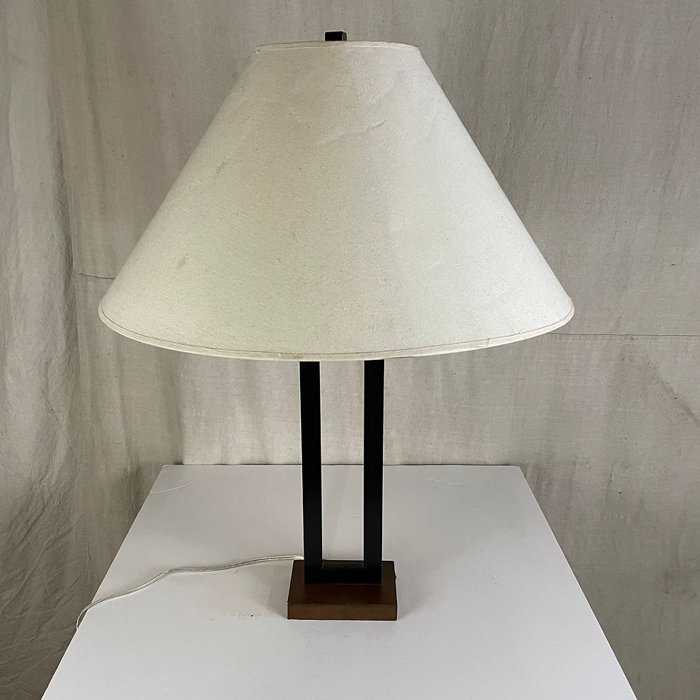 Thumbnail: Black Rectangle Lamp