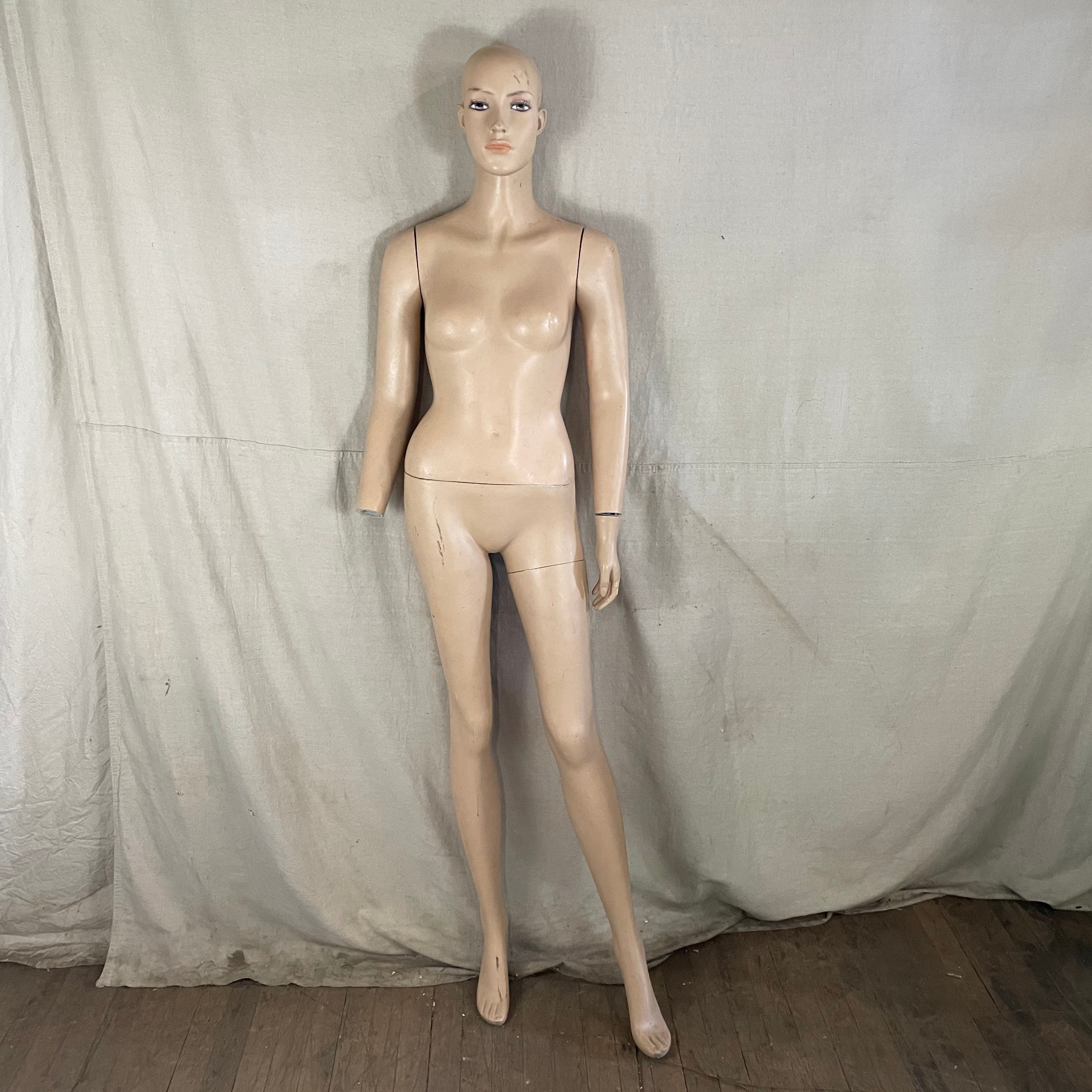 One Hand Realistic Female Mannequin